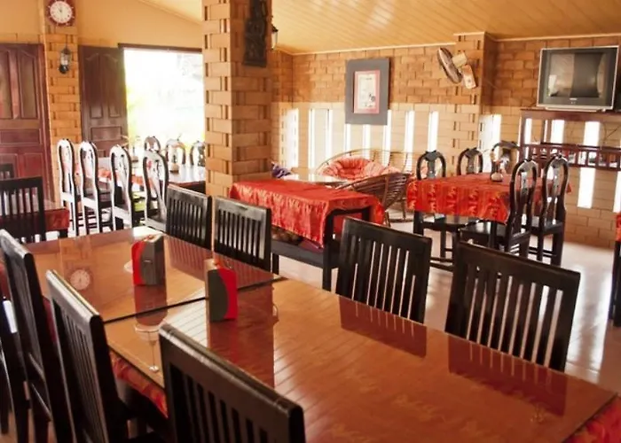 Nocleg ze śniadaniem Outback Guesthouse & Restaurant 2*